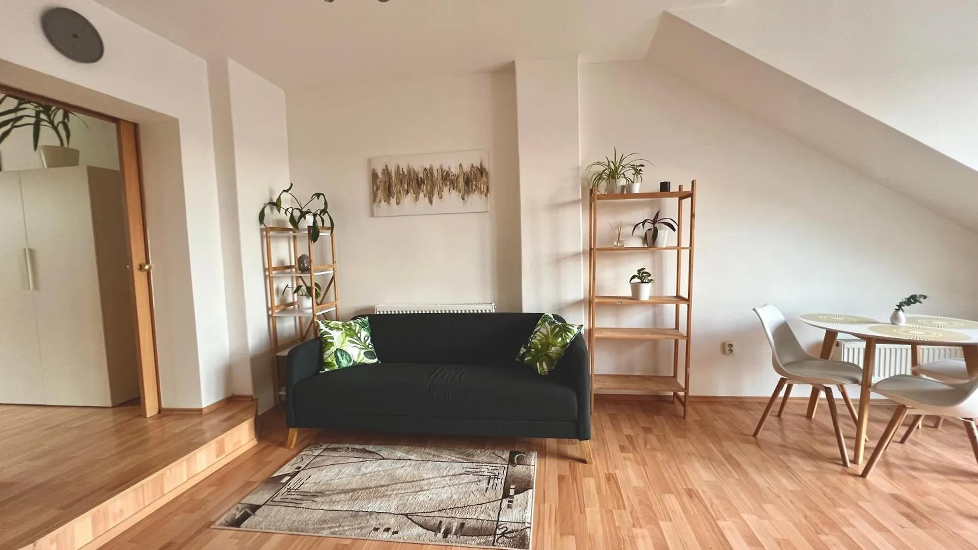 Rooftop Prague View Apartment 0*,  צ'כיה