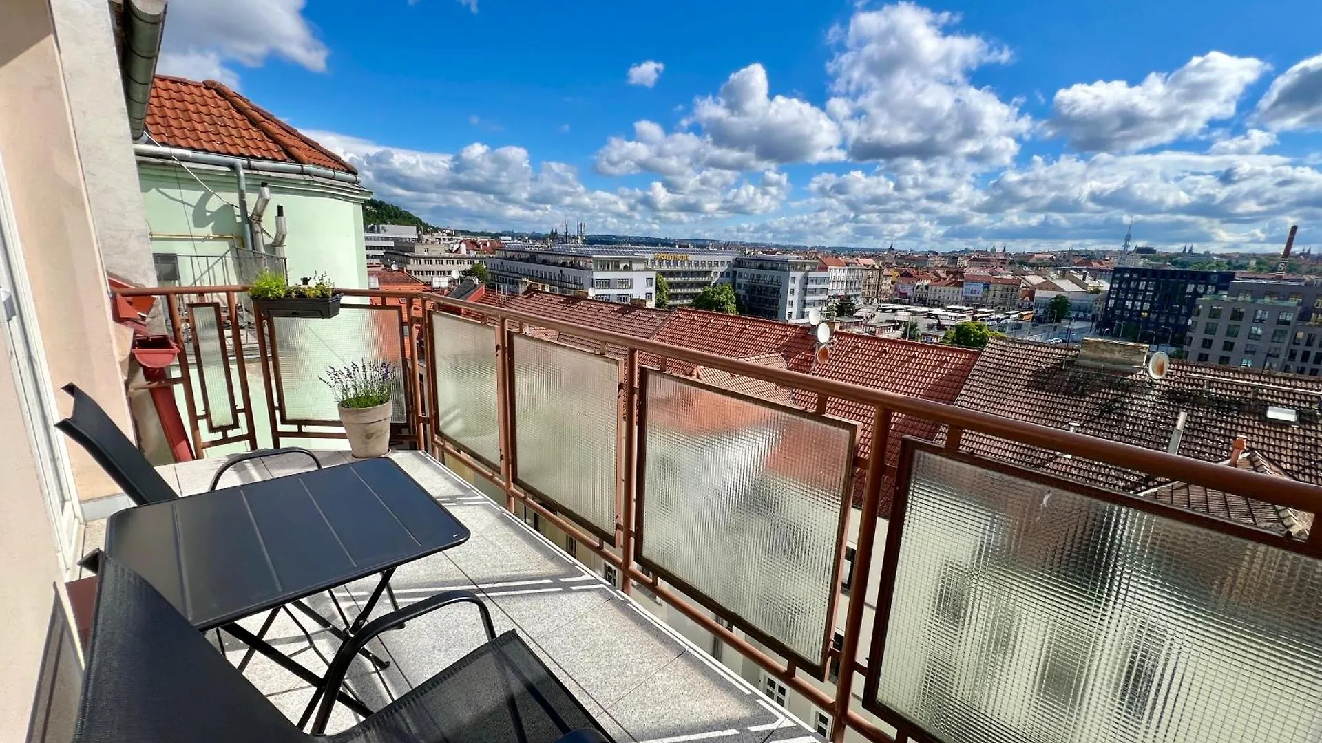 Rooftop Prague View Apartment location